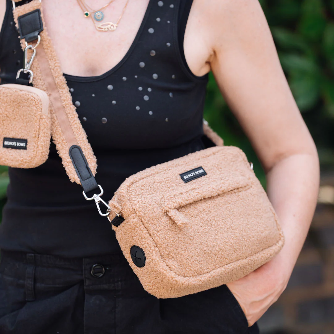 Teddy Brown Dog Walking Bag - Image 7